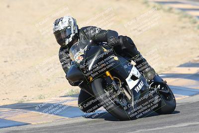 media/Nov-16-2025-Race Pace (Sun) [[8c5fa54630]]/Verified Riders/1-Turns 9 and 10 (925am)/